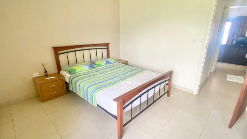 Cute 1-Bedroom Flat in Mele Bay