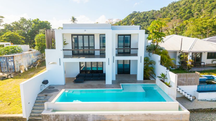 Stunning 4-Bedroom Villa