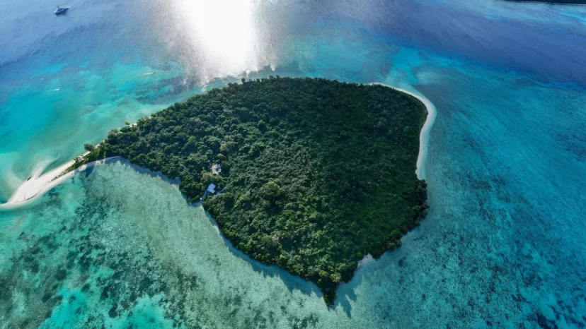 Kakula Island. Your own private island, 45 minutes from the airport.